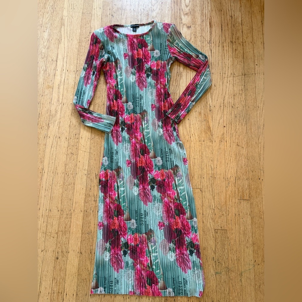 PrettyLittleThing floral pleated maxi dress with shoulder pads